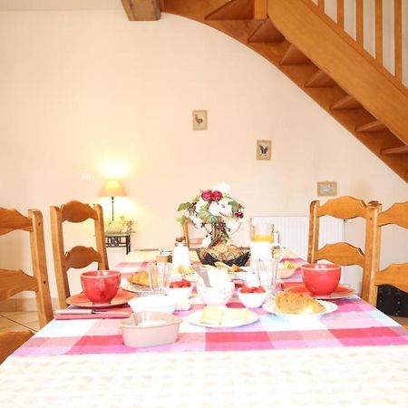 Bed and Breakfast Logis De L'Orme La Rochepot Екстер'єр фото